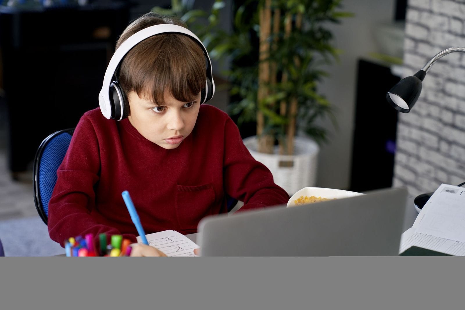 /api/podspace/image/آیا فرزندم از آموزش‌های غیرحضوری چیزی یادگرفته؟